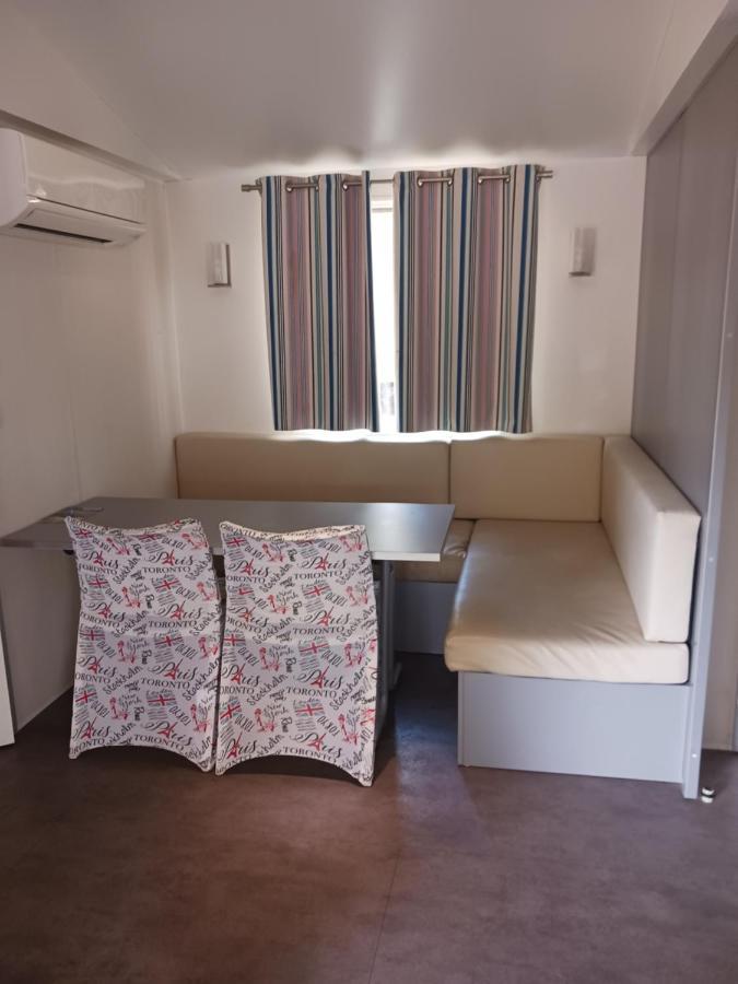 Domaine De La Sainte Baume Otel Nans-les-Pins Dış mekan fotoğraf